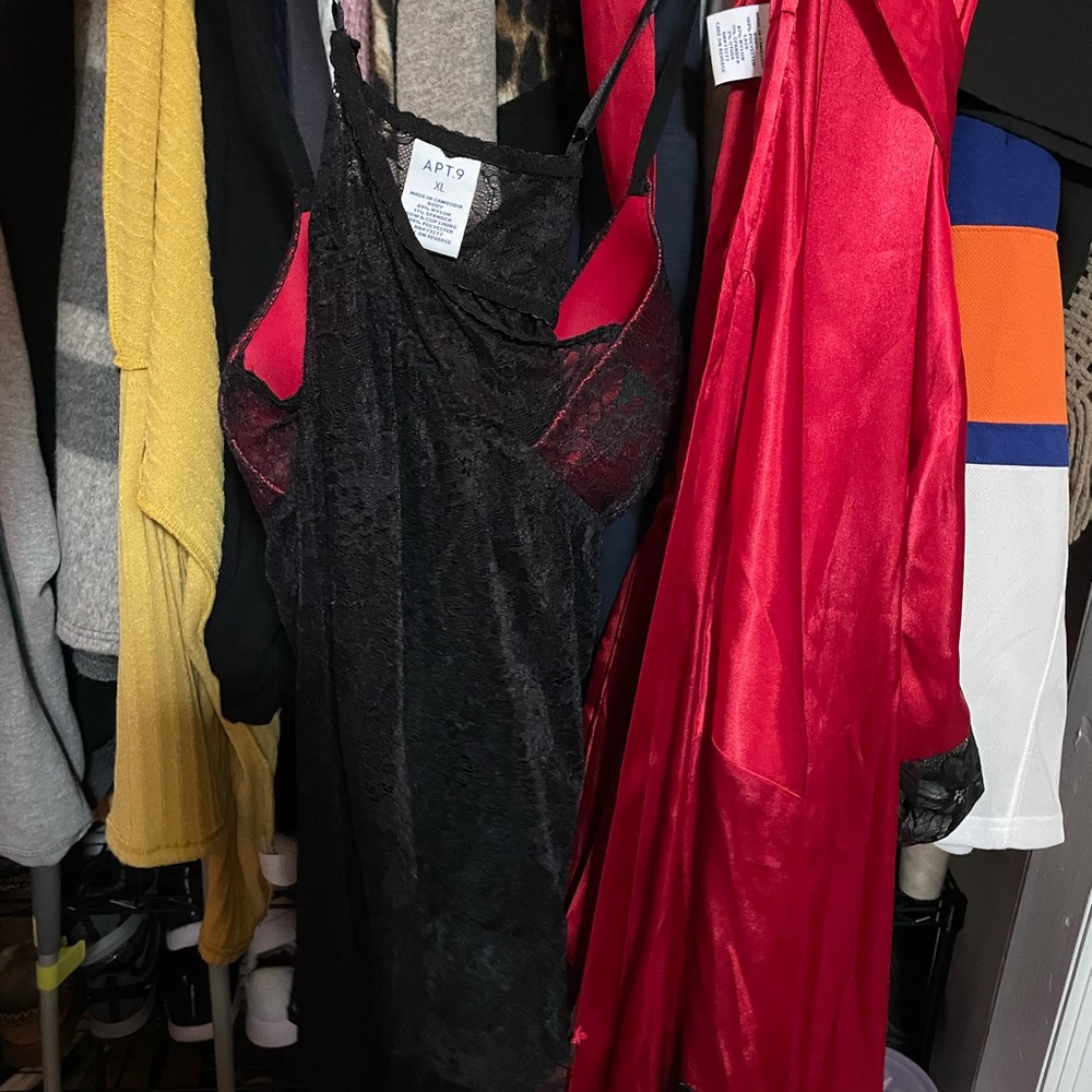 Lingerie with robe